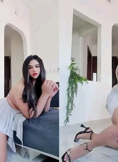 Lydia Big dick - Acompañantes transexual in Al Manama Photo 8 of 9