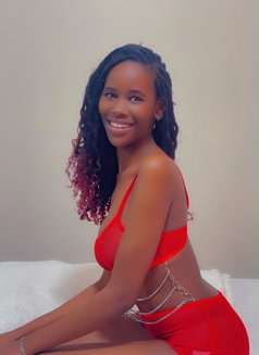 Lydia - escort in Jeddah Photo 1 of 5