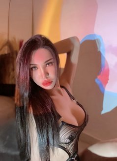 LYDIA SEXY . - Transsexual escort in Muscat Photo 4 of 29