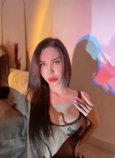 LYDIA SEXY . - Transsexual escort in Muscat Photo 2 of 29