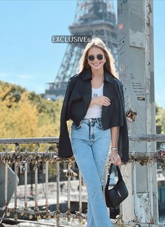 LYDIA - puta in Paris Photo 11 of 11