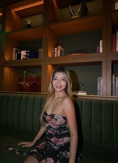 Lydia (Innocent face, Sexy body & Juicy) - escort in Bangkok Photo 2 of 5