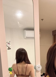 Lydia - masseuse in Bangkok Photo 5 of 8