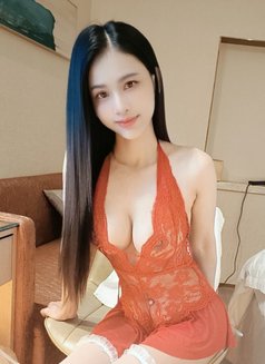 Lydia - escort in Bangkok Photo 1 of 4