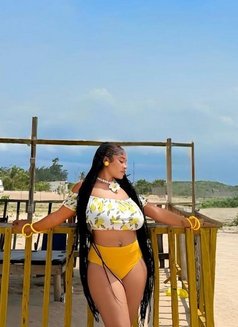 Lyious - escort in Dakar Photo 2 of 2