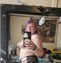 Sonia - escort in Cairo