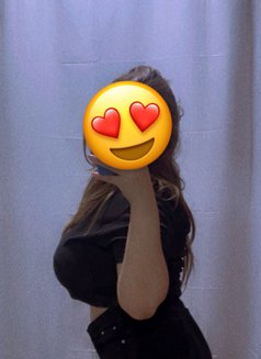 Lyla - escort in Mumbai Photo 4 of 5