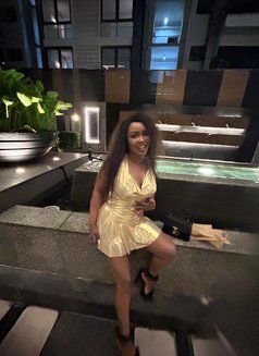 Lyllie - escort in Bangkok Photo 6 of 8