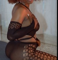 Lyly - escort in Casablanca