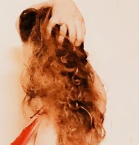 Lyly - escort in Cairo