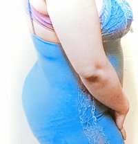 Lyly - escort in Cairo