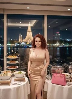 Lyly - escort in Belgrade Photo 6 of 6