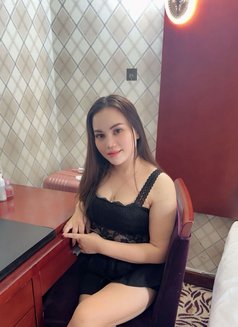 Lyly - escort in Dubai Photo 3 of 10