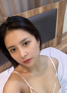 Lyly massage full service - Masajista in Mumbai Photo 4 of 6