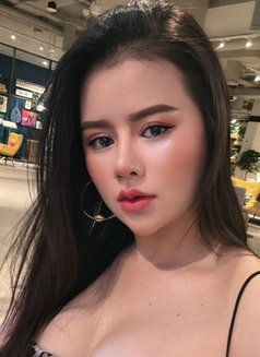 Lyly - escort in Riyadh Photo 4 of 7