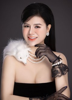 Lyly - escort in Riyadh Photo 6 of 7