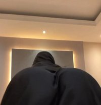 Lyly - escort in Yanbu