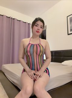 Lyly - escort in Dubai Photo 5 of 7