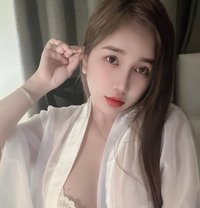 Lyn Dubai - escort in Dubai