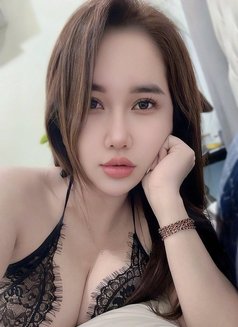 Lyn Dubai - escort in Dubai Photo 5 of 6