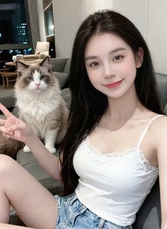 Lyn Lyn available 24/7 - escort in Bangkok Photo 2 of 7