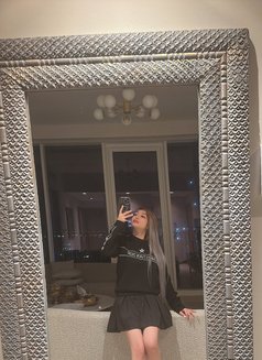 Lyna Full Services & Anal - puta in Dubai Photo 15 of 15