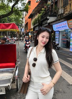 Lyna - escort in Bangkok Photo 7 of 8