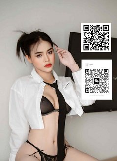 Lyna - escort in Tokyo Photo 4 of 11