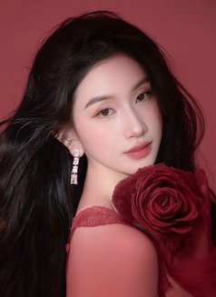 Lyna sukhumvit - escort in Bangkok Photo 4 of 9