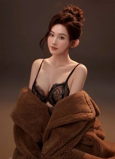 Lyna sukhumvit - escort in Bangkok Photo 1 of 7