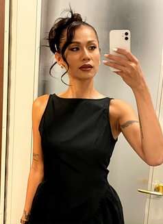 Lyna - escort in Bangkok Photo 1 of 5