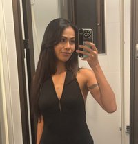 Lyna - escort in Phuket Photo 5 of 5