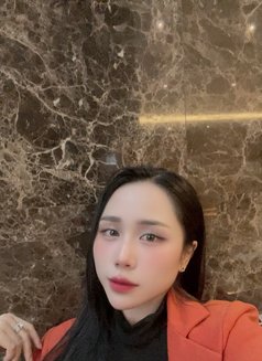 Lyna - masseuse in Dubai Photo 4 of 7