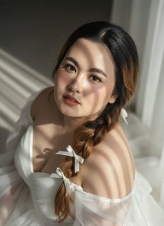 Lynah - escort agency in Riyadh Photo 7 of 24