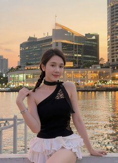 Lynai - escort in Bangkok Photo 4 of 9