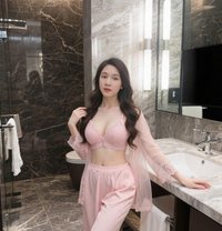 Lynai - puta in Bangkok Photo 6 of 9
