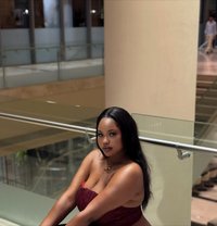 Lynda Daniels - escort in Pune