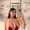 Lynda - escort in Muscat Photo 1 of 5