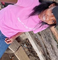Lyne - puta in Nairobi