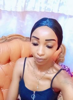 Lyne - escort in Nairobi Photo 7 of 7