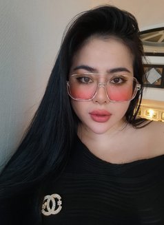 Lynlyn - escort in Hanoi Photo 7 of 7