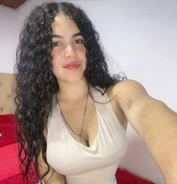 Lynna Incall & Outcall - puta in Doha