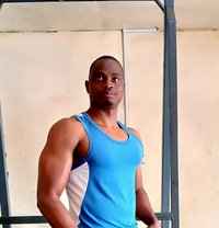 Lynurs - masseur in Nairobi