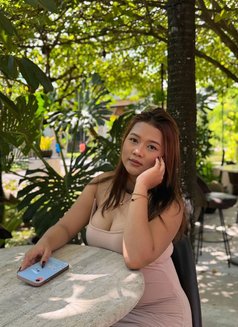 Lyodra Alesha - puta in Bali Photo 3 of 8