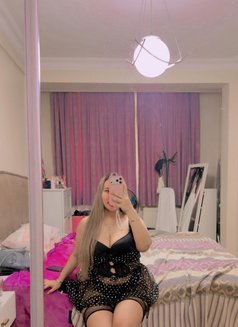 Lyona From Indonesia - escort in İstanbul Photo 12 of 15