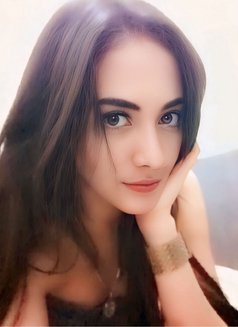 Lyra Skinny and Hot Service - escort in Bali Photo 3 of 8