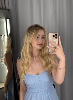 Lysa - escort in Khobar Photo 4 of 4