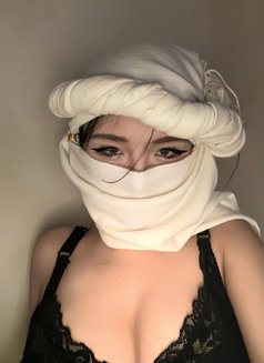 Lysan - escort in Doha Photo 2 of 3