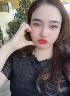 Lyvi - escort in Jeddah Photo 4 of 10
