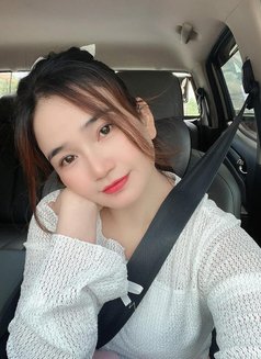 Lyvi - escort in Jeddah Photo 8 of 10